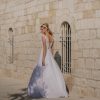 ⁦דגם 1104- שמלת כלה בעיצוב תחרת וינטג' לבן M-L⁩ – תמונה ⁦5⁩